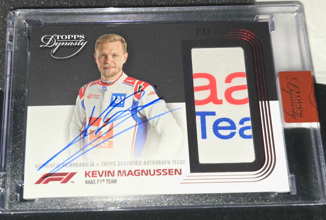 Topps Dynasty 2024 - Max Verstappen / Sergio Perez Drivers Book
